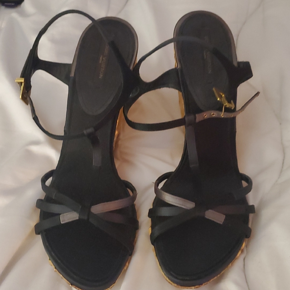 Louis Vuitton Black Strappy Hammered Gold Heel Open Toe Heel